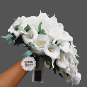 Ivory Teardrop Bouquet